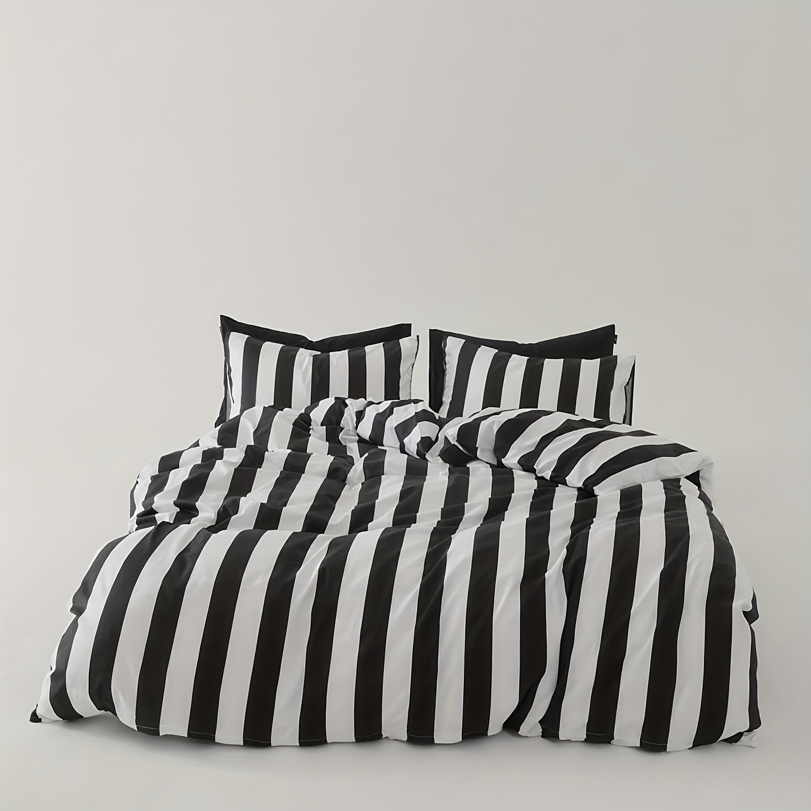 Duvet Insert White - Black and White Striped Minimalist Style